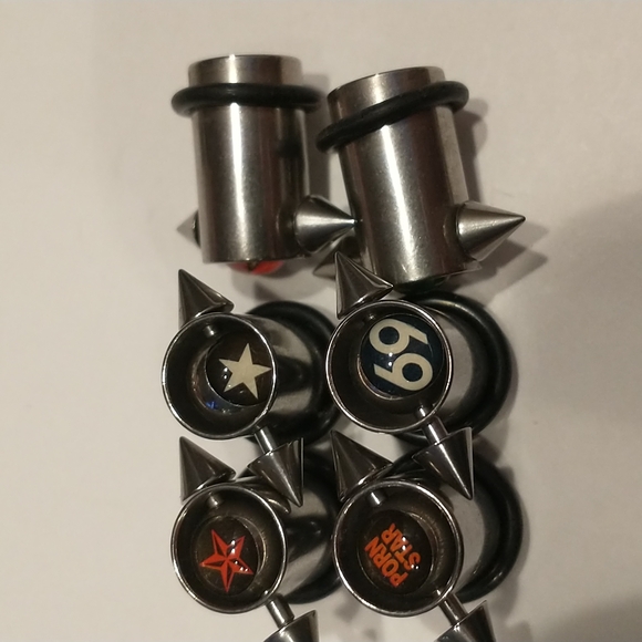 6 pack of 00 gauge stainless steel tunnels - Picture 2 of 2